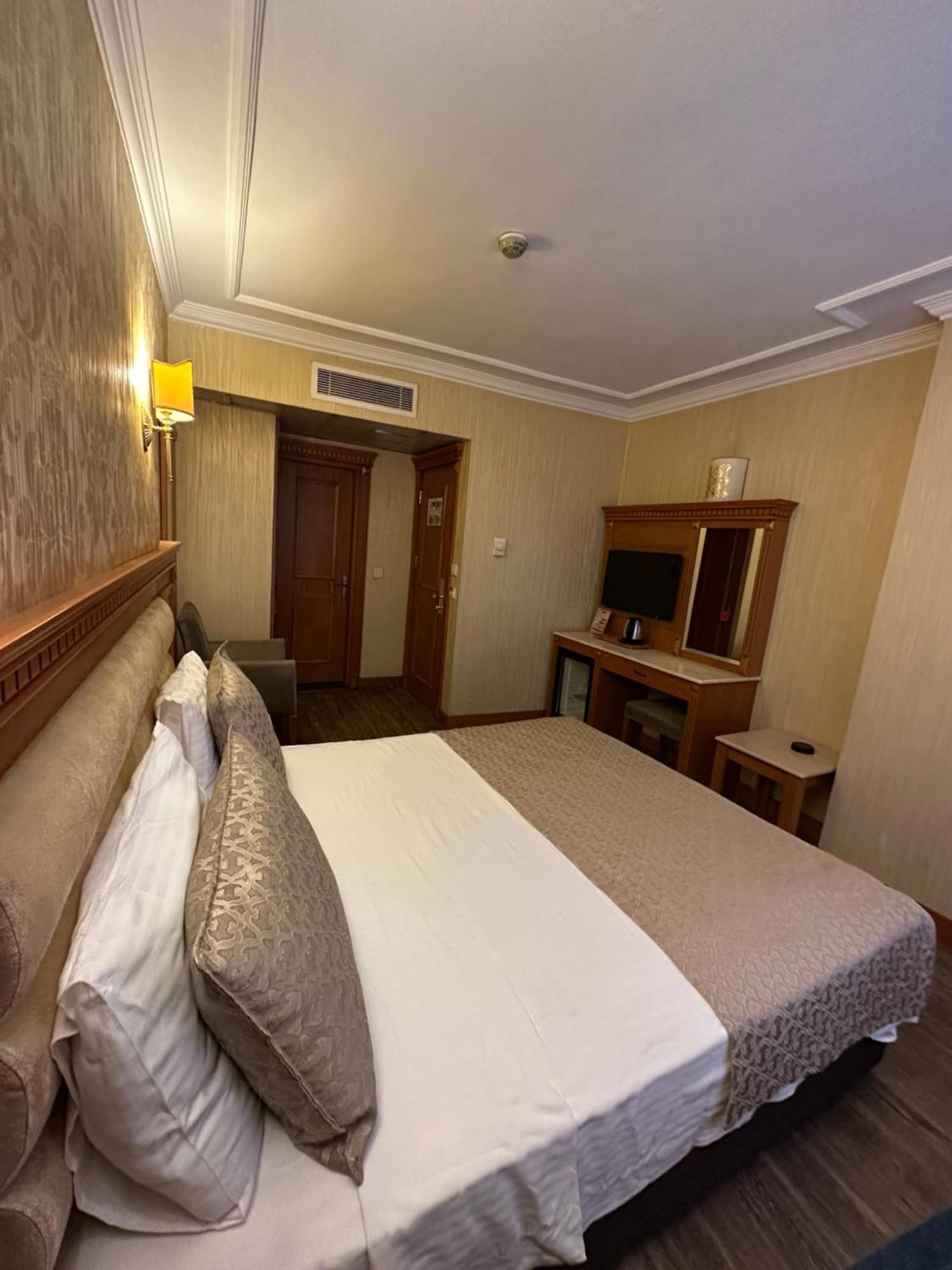 Dalan Otel Истанбул Екстериор снимка